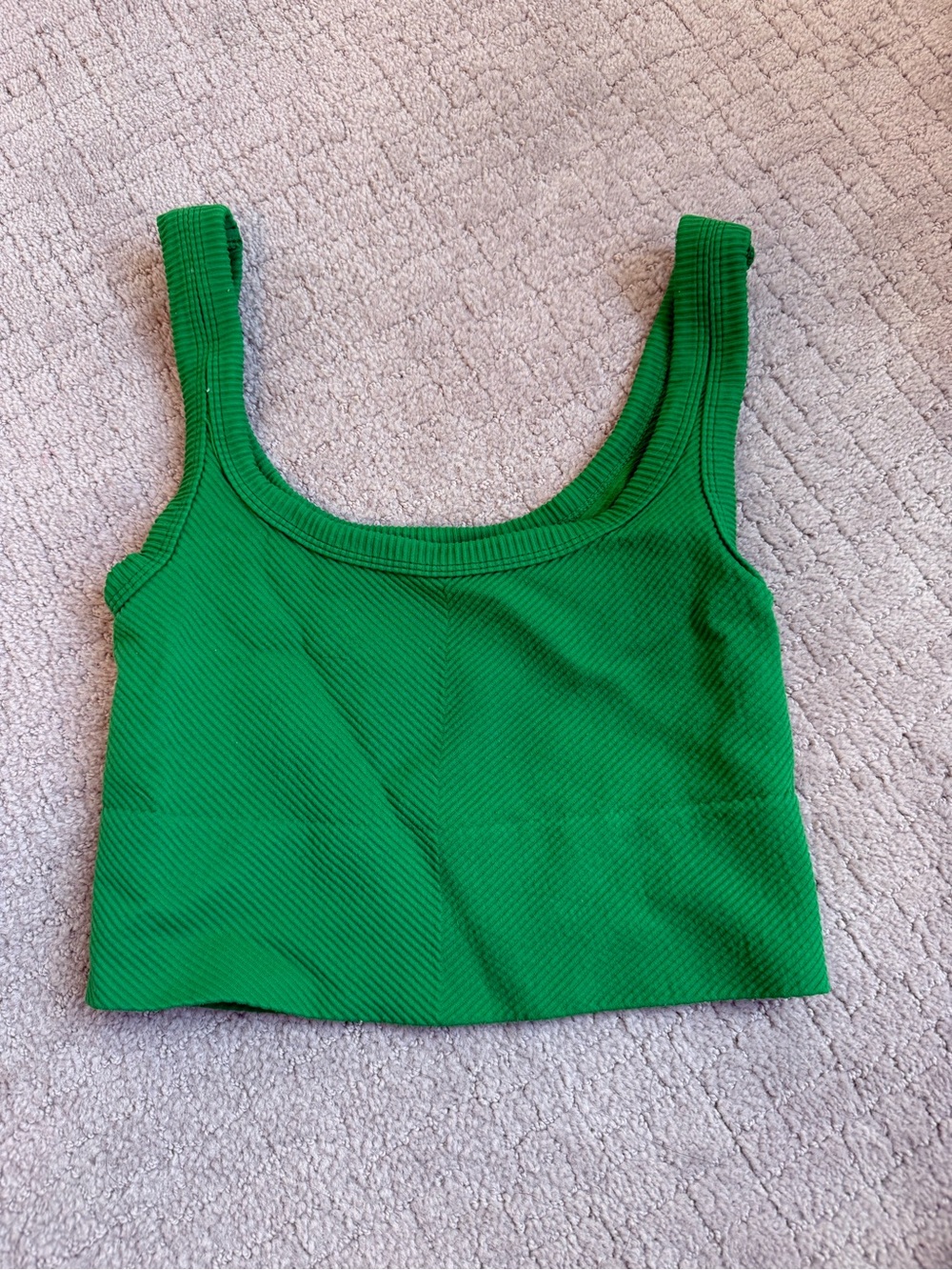 Nikibiki Kelly Green Ribbed Scoop Crop Tank - Picture 1 of 3